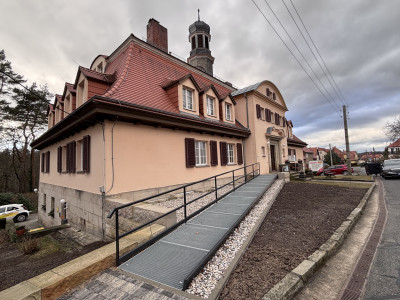 Außenansicht der ASB-Sozialstation Hohnstein